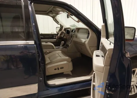 2010 Lincoln Navigator z USA, uszkodzony, nr VIN 5LMJJ2J5XAEJ02720